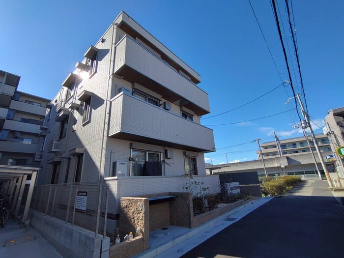 物件外観写真3　(外観写真)