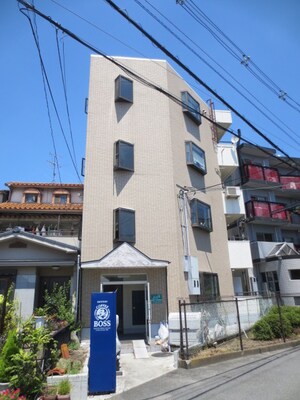 リバ－シャイン外観写真