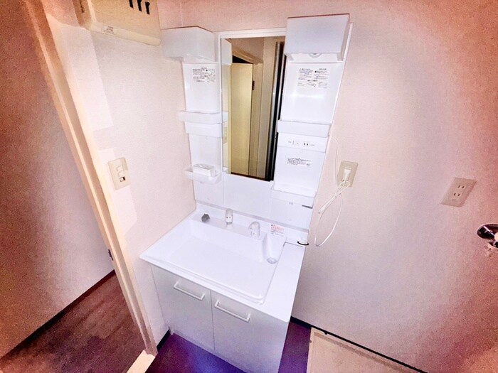 物件内観写真12　(洗面)