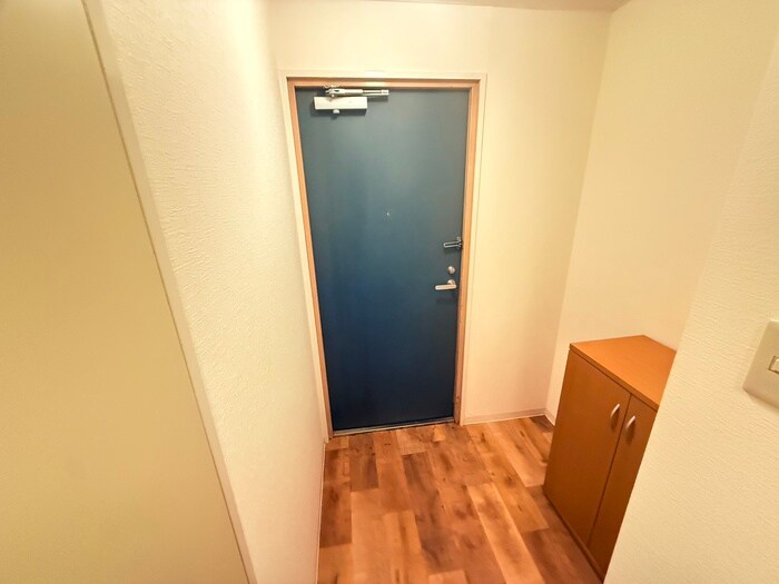 物件内観写真14　(玄関)