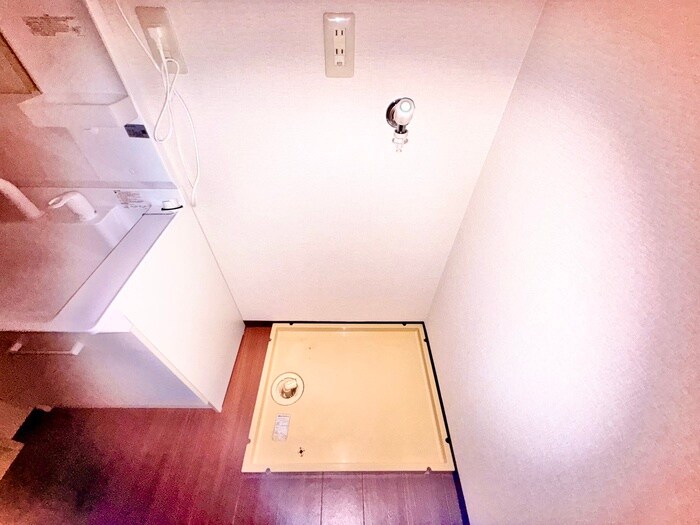 物件内観写真22　(洗濯機置場)