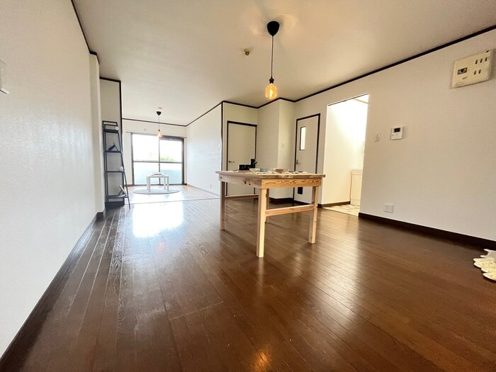 物件内観写真8　(居室)