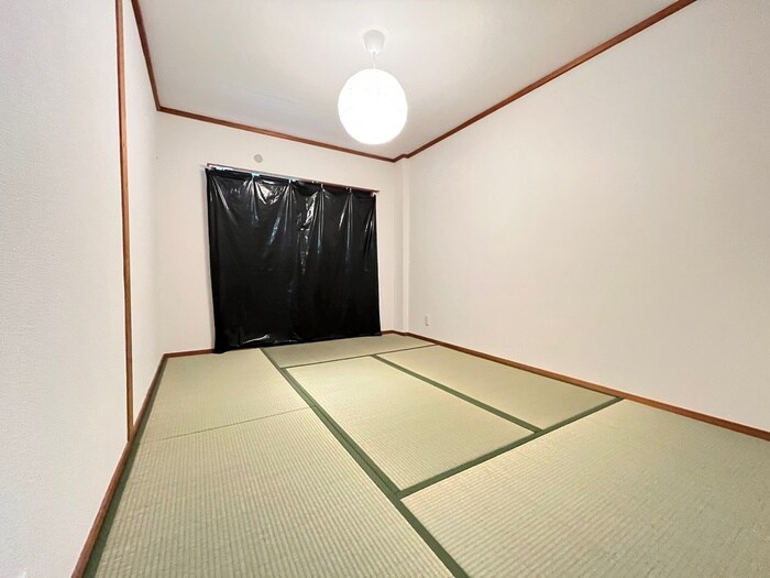 物件内観写真12　(居室)