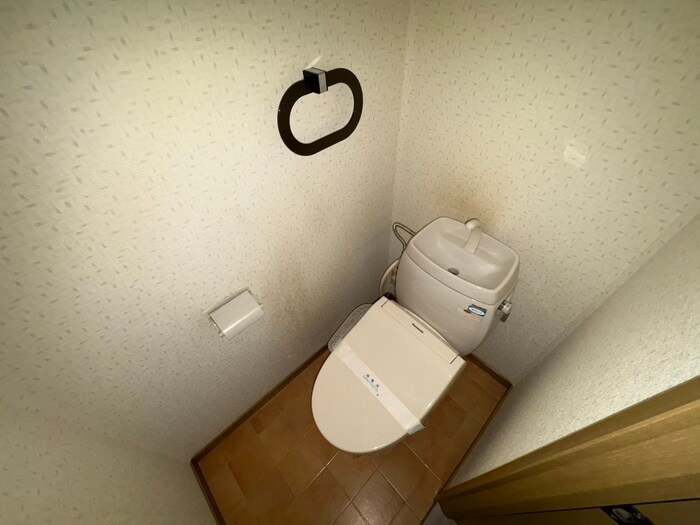物件内観写真12　(トイレ)