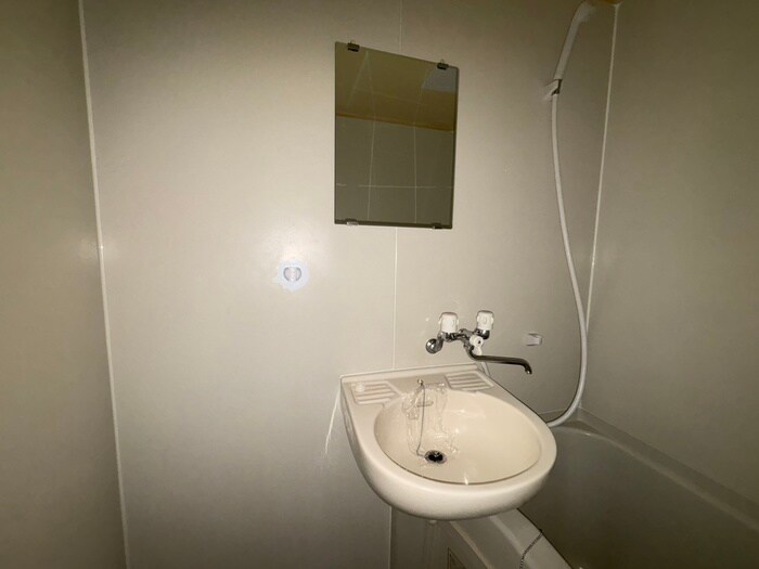 物件内観写真13　(洗面)