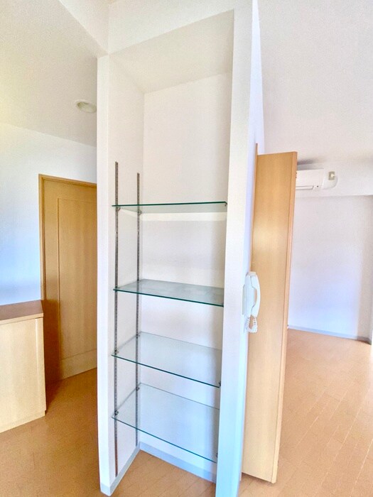 物件内観写真21　(収納)