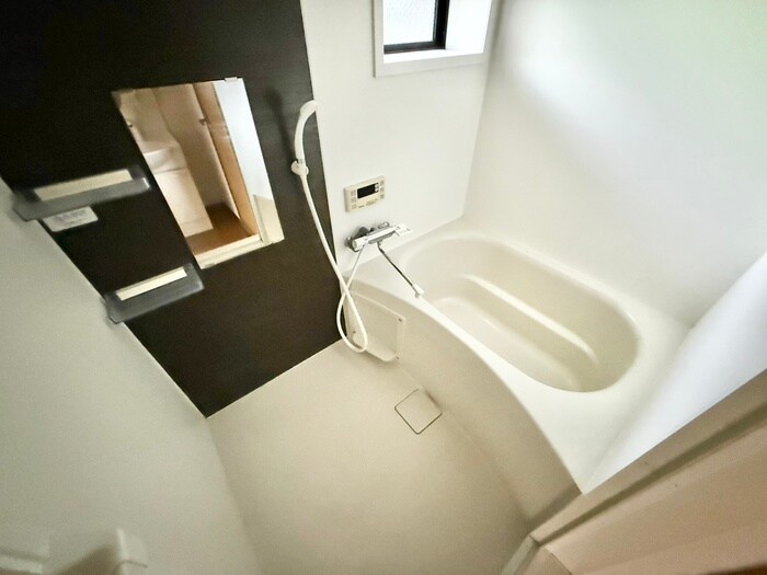 物件内観写真12　(バス／シャワールーム等)