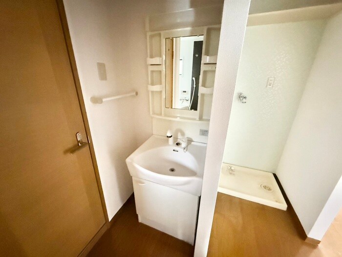 物件内観写真13　(洗面)