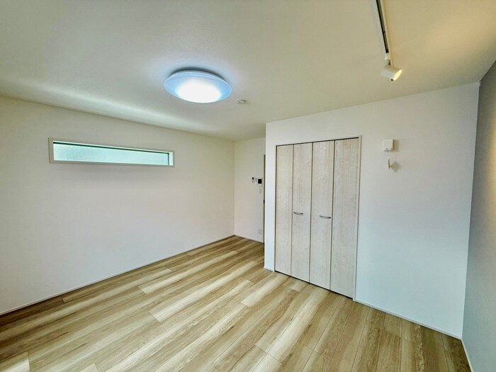 物件内観写真13　(居室)