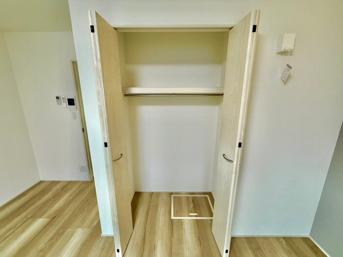 物件内観写真17　(収納)