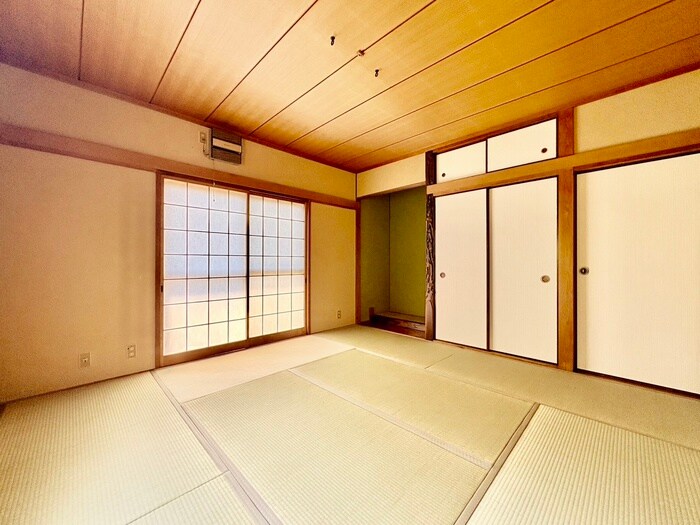 物件内観写真9　(居室)