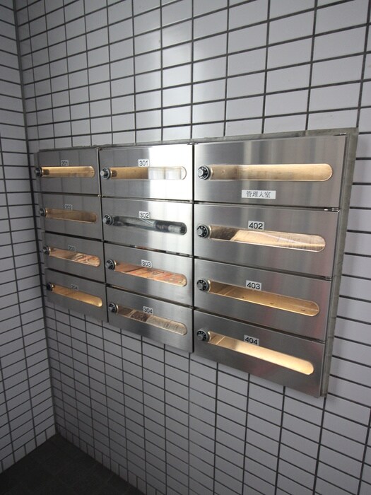 物件外観写真4　(建物設備)