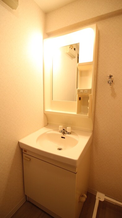 物件内観写真11　(洗面)