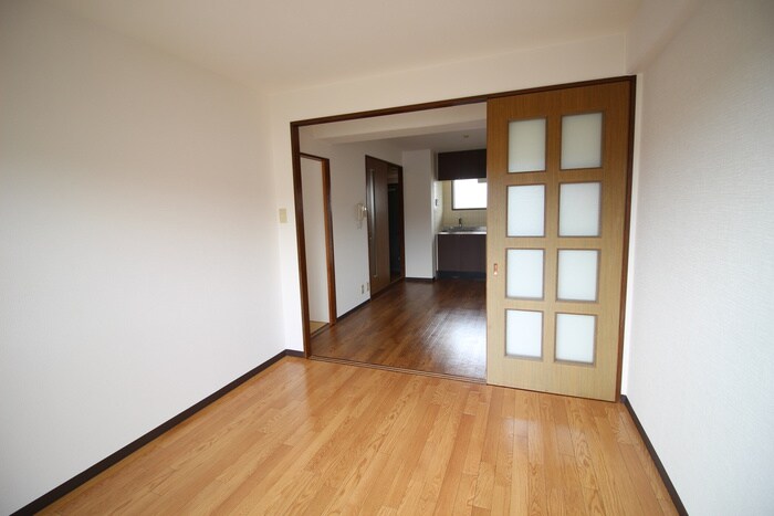 物件内観写真12　(居室)