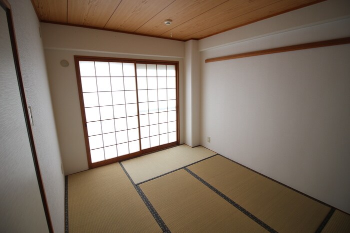 物件内観写真13　(居室)