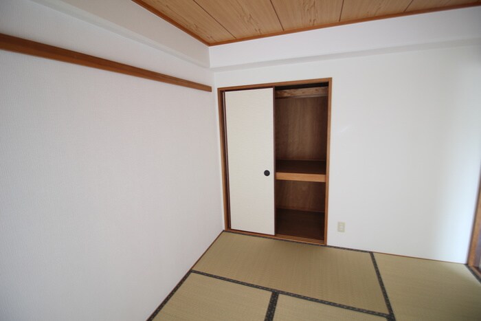 物件内観写真14　(洗面)