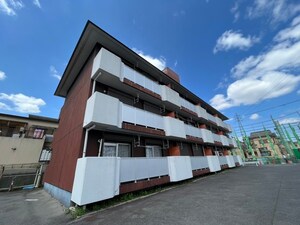 ｴﾊﾞｰ・ｸﾞﾘｰﾝ宇治弐番館(301)外観写真
