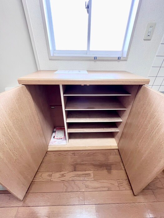 物件内観写真18　(靴箱)