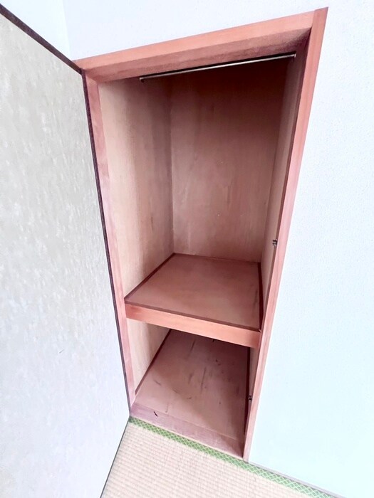 物件内観写真22　(収納)