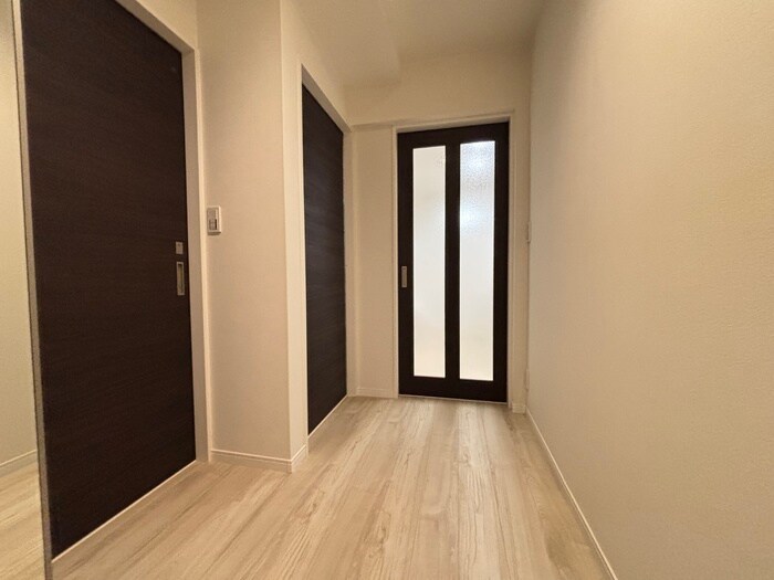 物件内観写真19　(廊下)