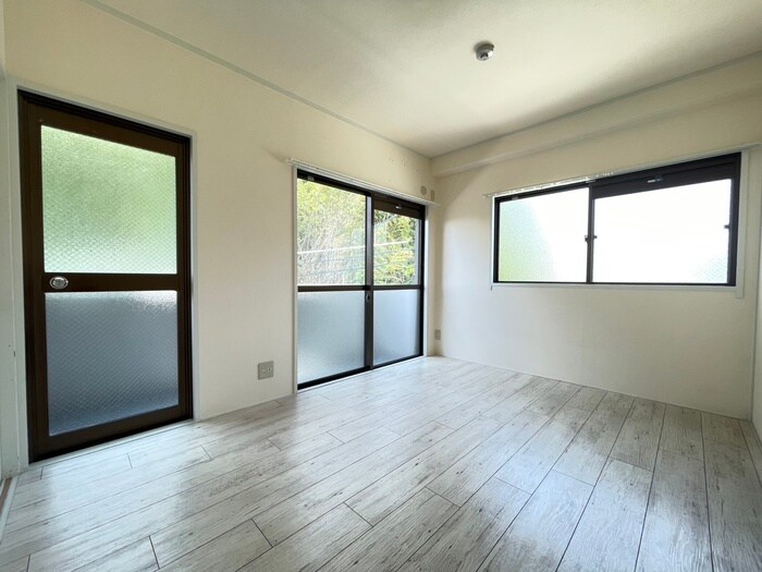 物件内観写真11　(居室)