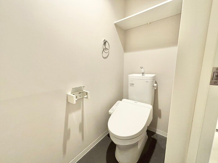 物件内観写真13　(トイレ)