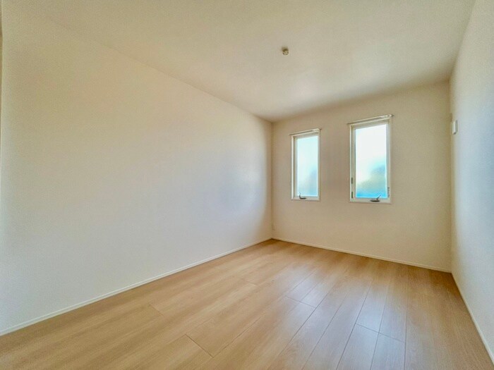 物件内観写真13　(居室)