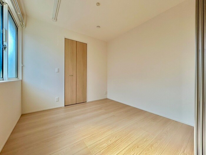 物件内観写真14　(居室)