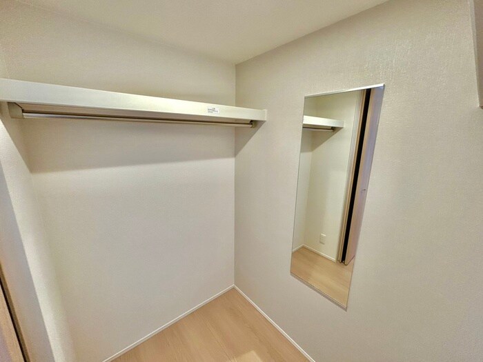 物件内観写真15　(収納)