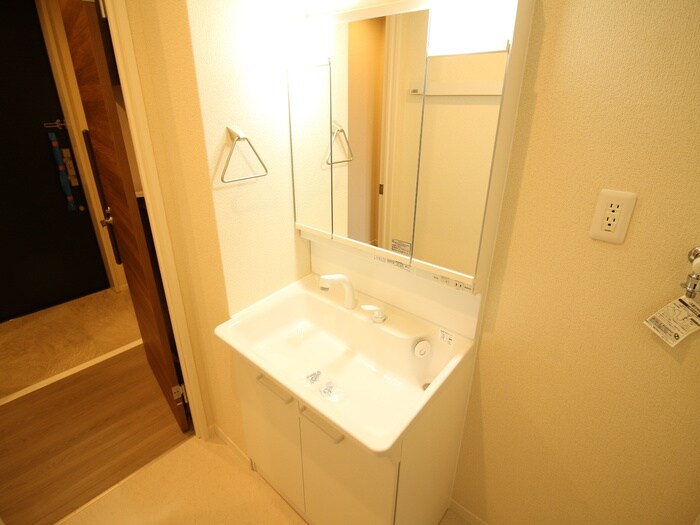 物件内観写真12　(洗面)