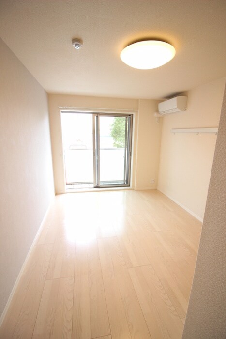 物件内観写真12　(居室)