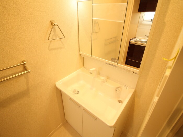 物件内観写真12　(洗面)