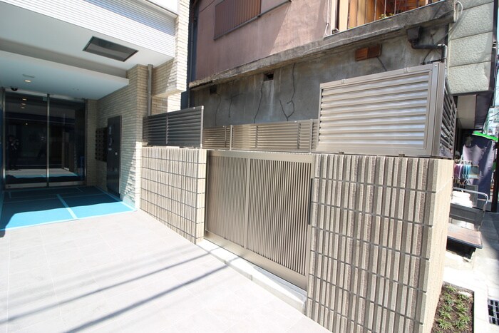 物件外観写真6　(建物設備)