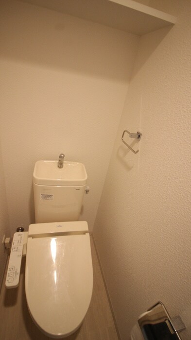 物件内観写真14　(トイレ)