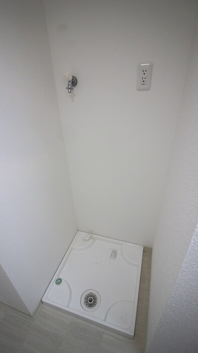 物件内観写真19　(洗濯機置場)