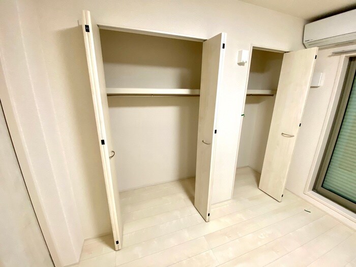 物件内観写真12　(収納)