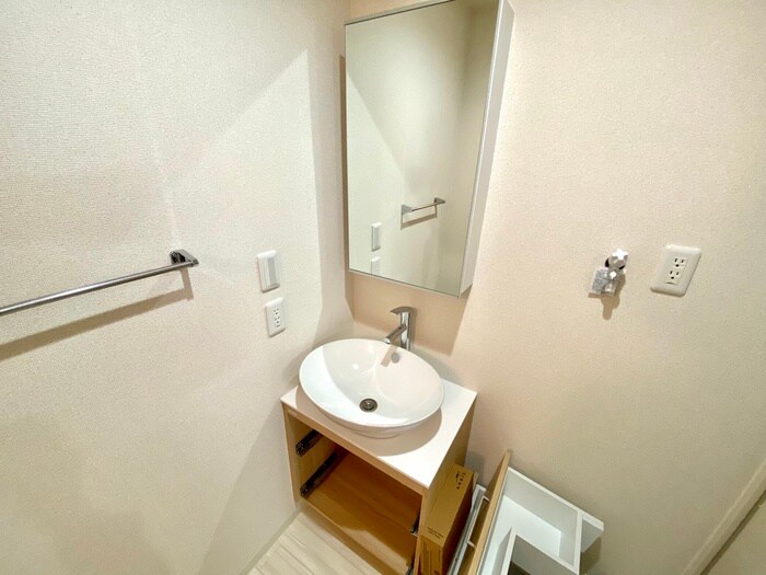 物件内観写真13　(洗面)