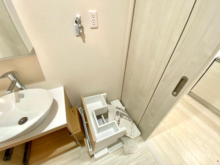 物件内観写真16　(洗濯機置場)