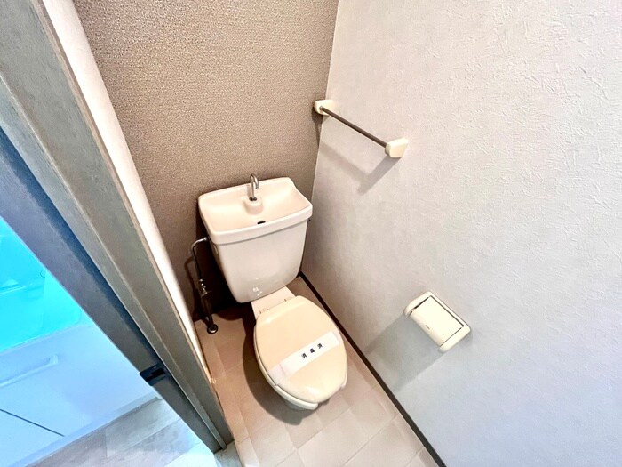 物件内観写真11　(トイレ)