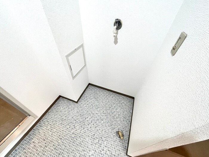 物件内観写真20　(洗濯機置場)