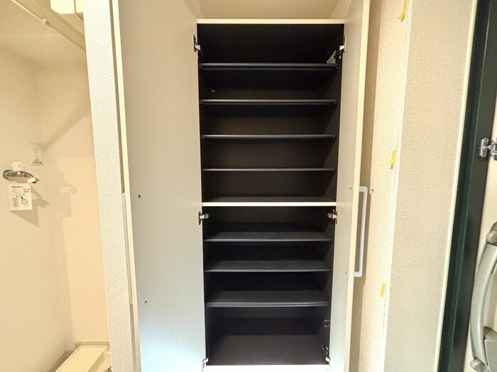 物件内観写真18　(靴箱)