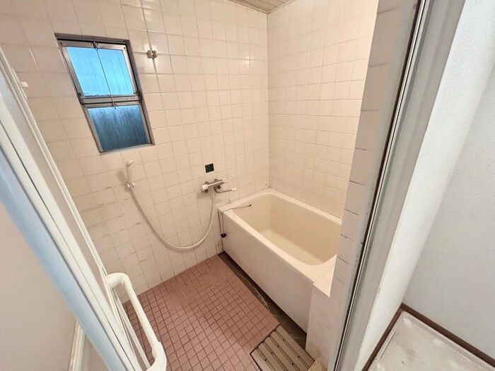 物件内観写真9　(バス／シャワールーム等)