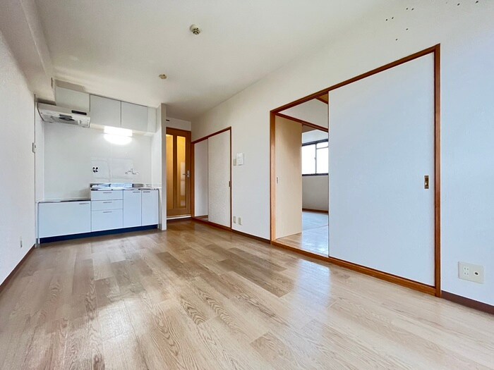 物件内観写真7　(居室)