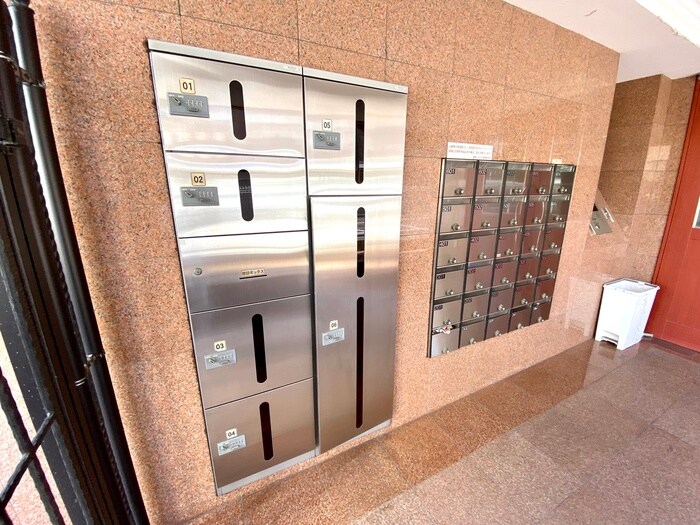 物件外観写真4　(建物設備)