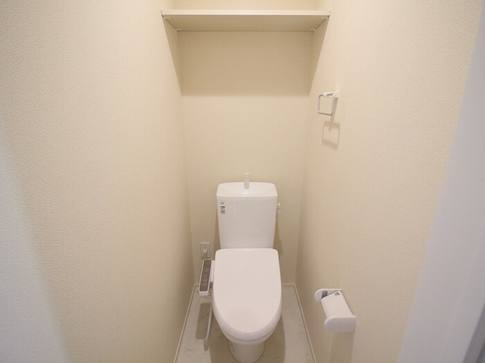 物件内観写真11　(トイレ)