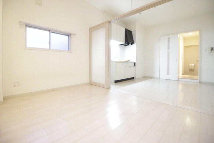 物件内観写真18　(居室)