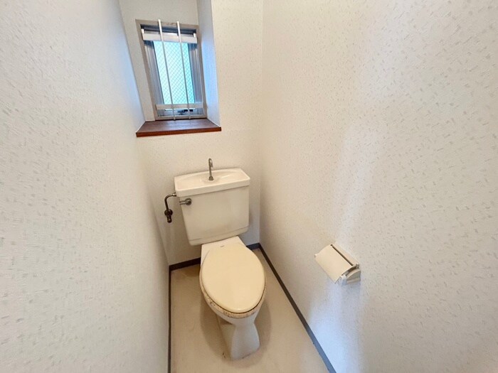 物件内観写真10　(トイレ)