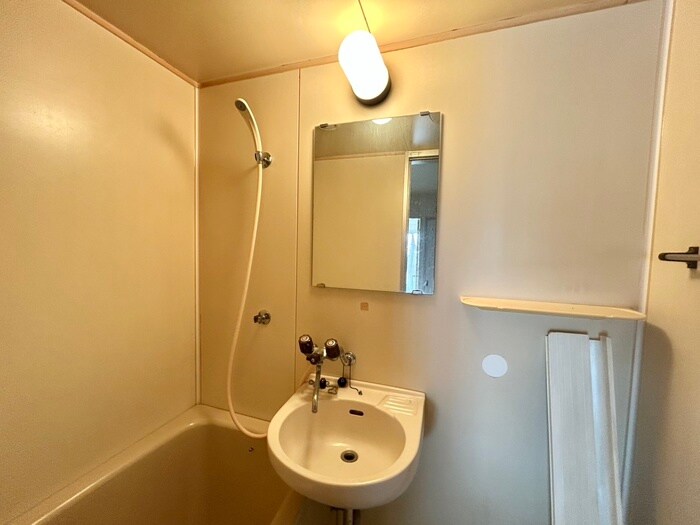 物件内観写真11　(洗面)