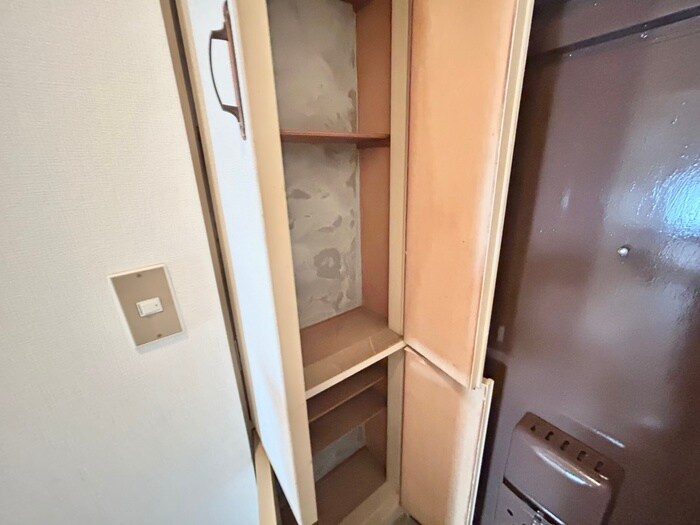 物件内観写真18　(靴箱)