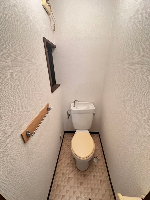 物件内観写真10　(トイレ)